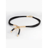 Collar de oro y pelo de jirafa